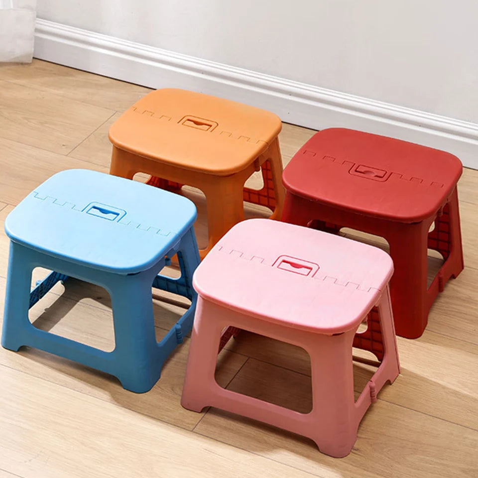Folding Step Stool, Holds Up to 300 Lb Plastic Foldable Step Stools for Kids with Handle Collapsible Stools for Home and Outdoor