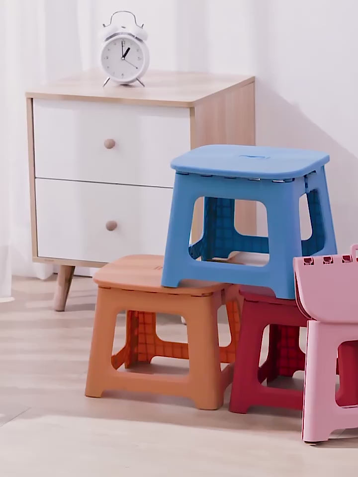 Folding Step Stool, Holds Up to 300 Lb Plastic Foldable Step Stools for Kids with Handle Collapsible Stools for Home and Outdoor